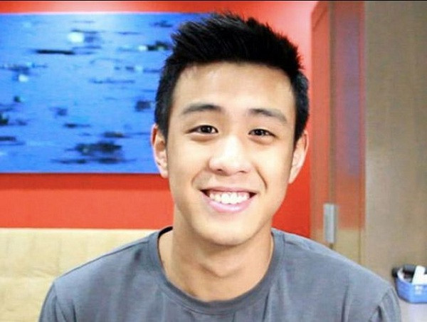 Những ''mọt Youtube'' hẳn không còn xa lạ với cái tên Huyme (Phạm Công Thành) - chàng vlogger với nụ cười tươi thương hiệu cùng những video có tính thực tế mà không kém phần hài hước. Thời điểm được biết đến nhiều hơn, Huyme quyết định thử sức với vai trò diễn viên nhưng không để lại dấu ấn.