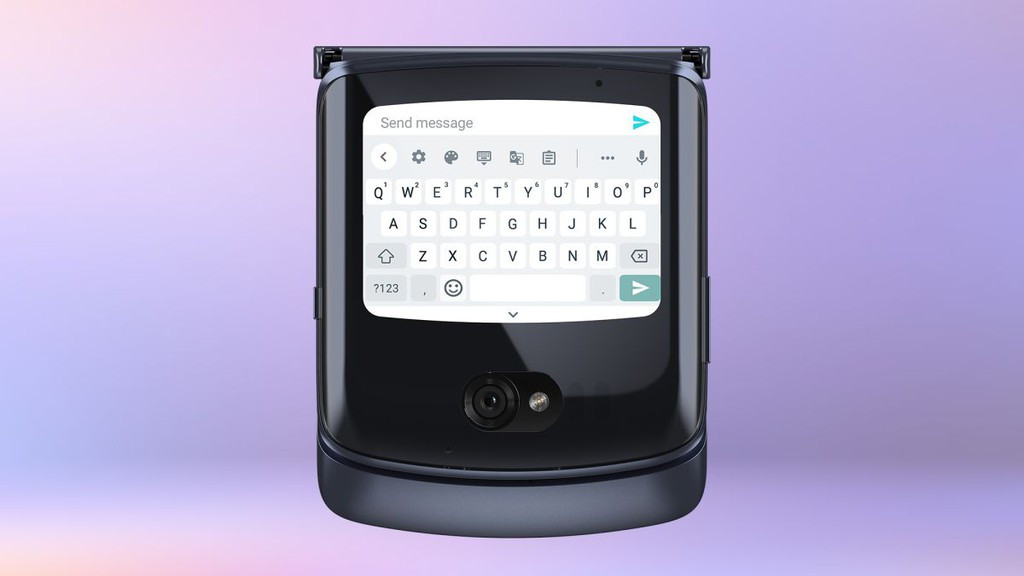 Cùng với đó là khả năng nhắn tin mà không cần phải mở máy, màn hình hỗ trợ điều hướng bằng cử chỉ.