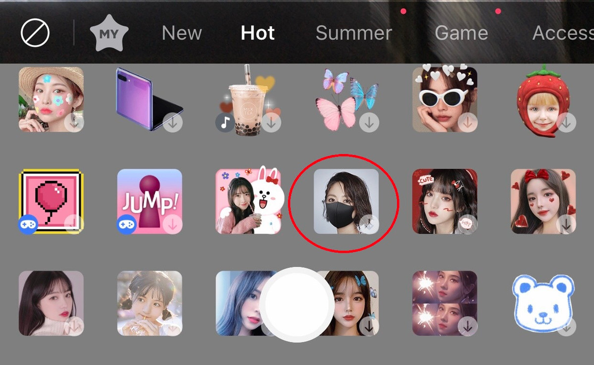 Ngay cả bạn muốn đeo một chiếc khẩu trang tử tế, ứng dụng này cũng sẵn sàng phục vụ.