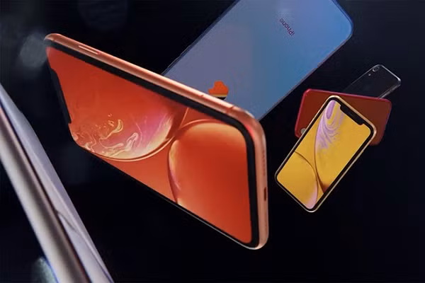 Không chỉ các điện thoại tương lai của hãng dựa vào thiết kế iPhone X mà nó cũng sẽ được đặt tên dựa vào sản phẩm này. Và đó là lý do tại sao không có iPhone 9.