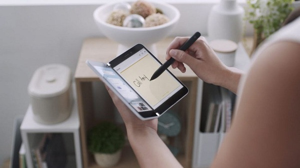 Hiện chưa rõ giá bán của Surface Duo.