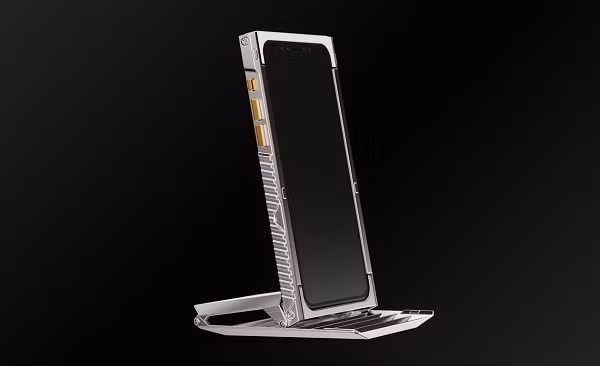 Lần này Caviar đã tiếp cận theo chiều hướng khác, đó là hoàn thiện chiếc iPhone lấy cảm hứng từ xe tải Cybertruck của Tesla.