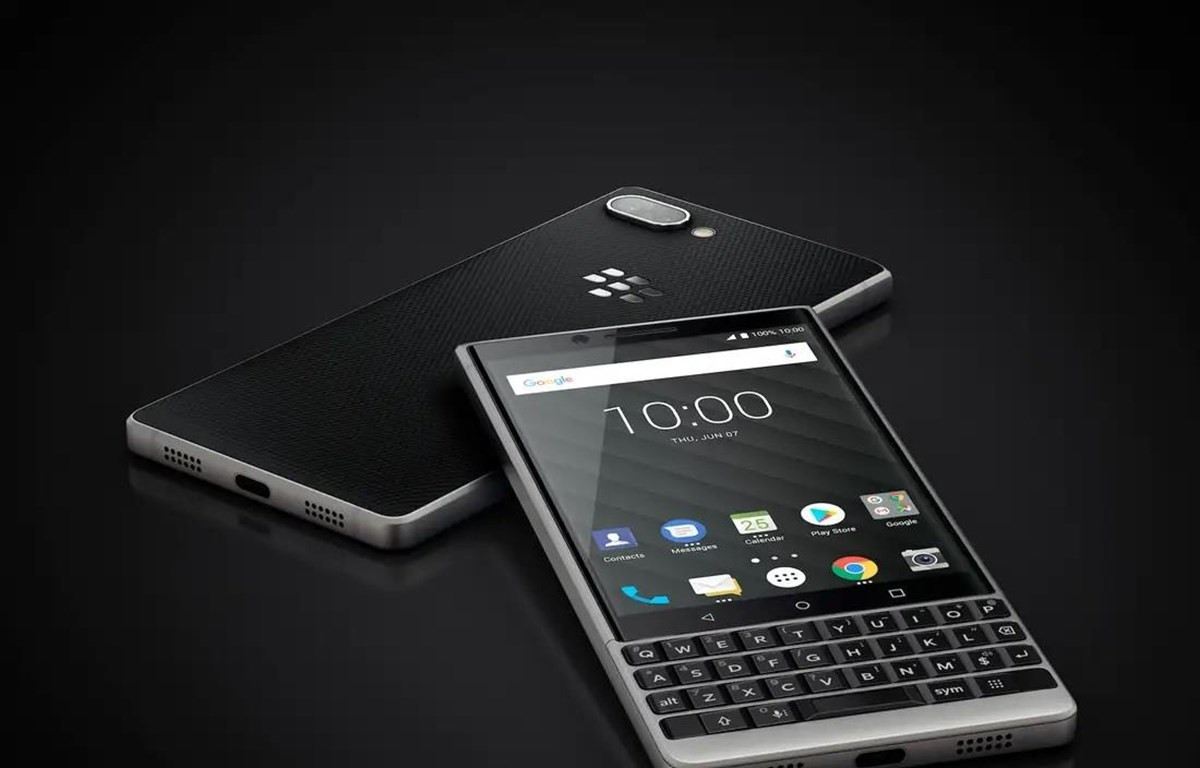 Chiếc điện thoại mới của BlackBerry được đồn đoán ra mắt vào năm 2021, vẫn trung thành với thiết kế độc đáo bàn phím vật lý QWERTY kết hợp với cảm ứng.