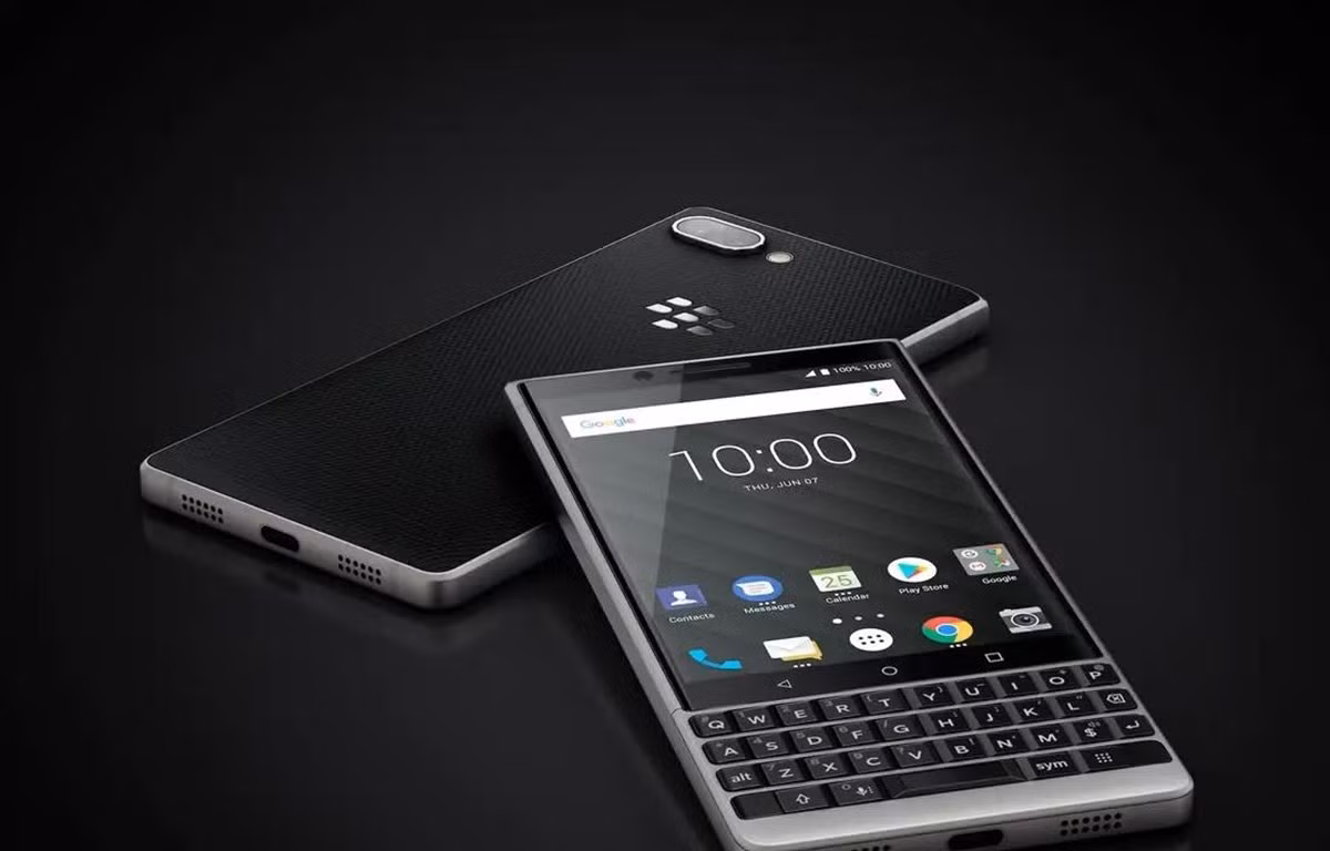 Chiếc điện thoại mới của BlackBerry được đồn đoán ra mắt vào năm 2021, vẫn trung thành với thiết kế độc đáo bàn phím vật lý QWERTY kết hợp với cảm ứng.