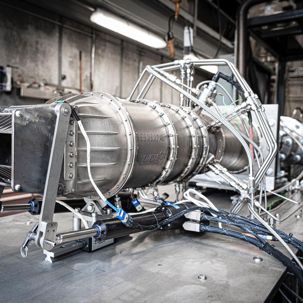 Một hợp đồng mới trị giá 1,5 triệu USD cũng đã được trao cho Hermeus Corp, một công ty khởi nghiệp khác để nghiên cứu sửa đổi mẫu máy bay thương mại thành chuyên cơ.