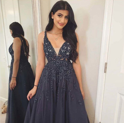 Thân hình cô gái này thực chất không thon thả như chúng ta đang thấy.