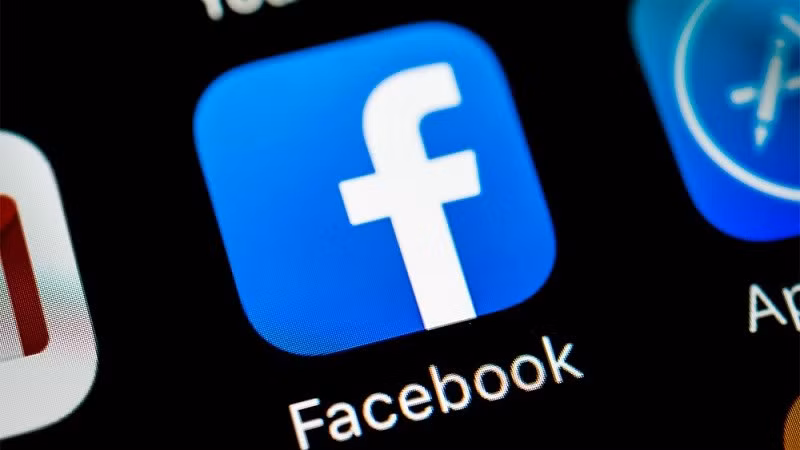 iMore đưa tin, người dùng ứng dụng Facebook đã bắt đầu nhận được thông báo về việc thay đổi "Điều khoản dịch vụ" của mạng xã hội này áp dụng từ ngày 1/10 tới đây. Facebook sẽ có thay đổi quan trọng mà nhiều người dùng không vui khi biết điều này.