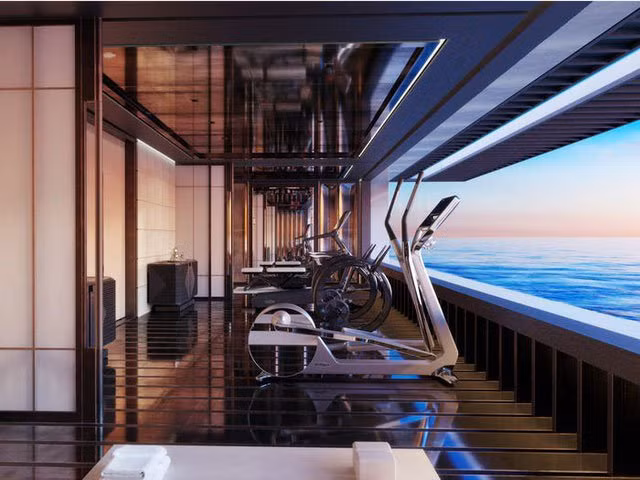 Phần đuôi tàu, buồng lái 360 độ và phần mũi tàu, nơi phô diễn căn phòng ngoạn mục, mang đến cho du khách tầm nhìn chưa từng có trên biển, với trải nghiệm sang trọng tuyệt đỉnh.