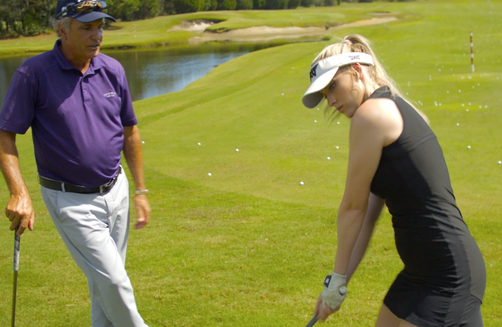 Spiranac thường xuyên diện những bộ đồ thể thao ôm sát gợi cảm khi thi đấu, chính phong cách thời trang này của cô gây ra nhiều tranh luận. Thậm chí, 9X từng chia sẻ mình bị dọa giết vì ăn mặc quá gợi cảm khi đang tham dự giải Dubai Masters.