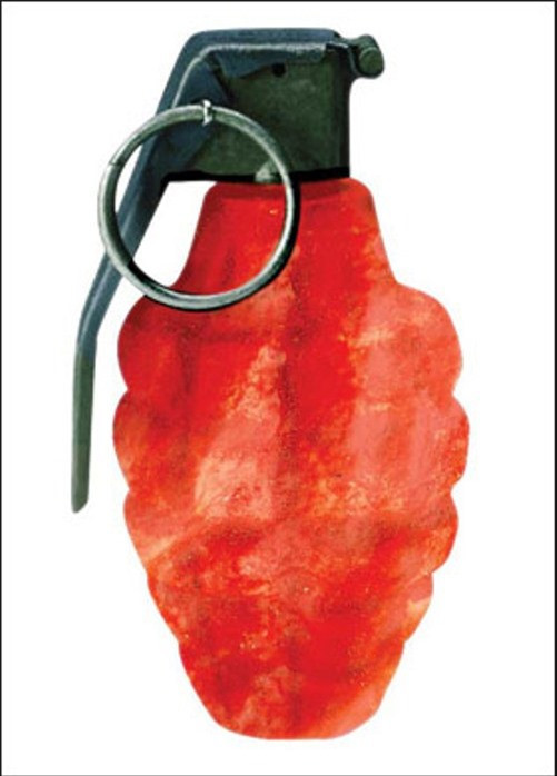 Loại bom nào có sức công phá, giải tỏa đám đông mà không mang tính sát thương? Lựu đạn ớt bhut jolokia - loại ớt cay nhất thế giới tại Ấn Độ từng được sử dụng làm lựu đạn.