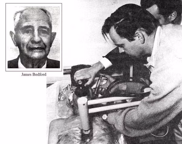 Vị khách hàng đầu tiên của họ là James Bedford - một nhà tâm lý học nổi tiếng và cũng được biết đến là người đàn ông giàu nhất nước Mỹ thời bấy giờ. Với tham vọng có thể...bất tử hoặc ít nhất là kéo dài sự sống thêm vài chục năm đến khi khoa học tiên tiến có thể chữa căn bệnh ung thư quái ác, James Bedford đã đồng ý tham gia thử nghiệm này và trả toàn bộ chi phí bằng tiền túi..