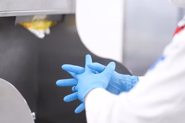 Đáp ứng tiêu chuẩn suất ăn hàng không, các loại bánh mới đều được sản xuất theo quy trình vệ sinh đặc biệt nghiêm ngặt và khép kín.