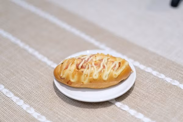 Đây đều là những loại bánh tươi lần đầu được giới thiệu, đáp ứng những yêu cầu cao nhất về vệ sinh thực phẩm, phòng chống dịch bệnh và phù hợp với thực tiễn khai thác bay hiện nay.