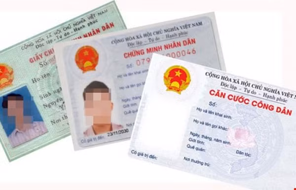 Hiện thẻ CCCD sử dụng công nghệ nhận dạng mã vạch (barcode) 2 chiều (loại có 12 số định danh cá nhân), đã được thực hiện tại 16 địa phương với khoảng 16 triệu người dân được cấp. Ngoài ra, người dân cũng đang sử dụng một số loại giấy tờ tùy thân khác như CMND 12 số và CMND 9 số.