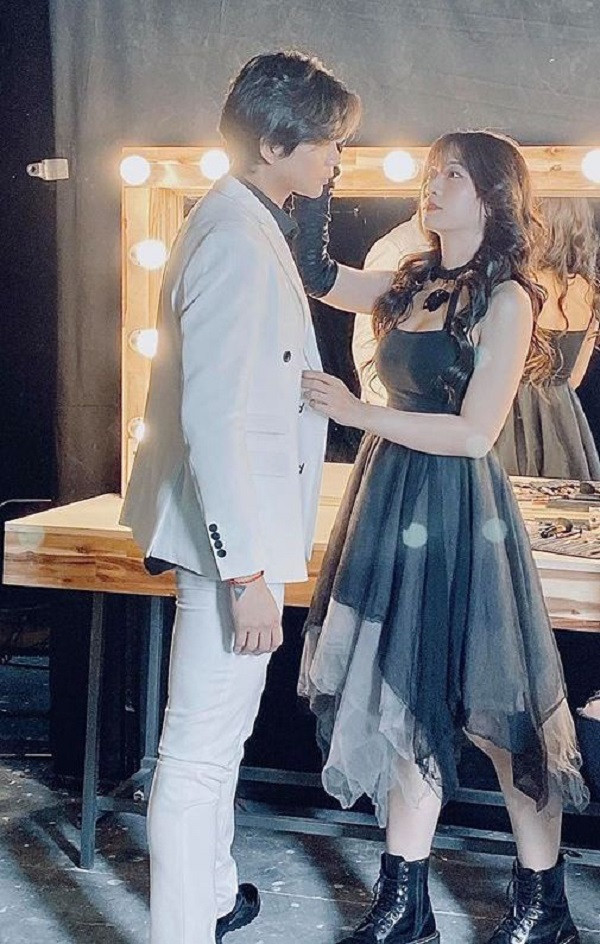 Tim len tieng truoc nghi van co ban gai moi hau ly hon