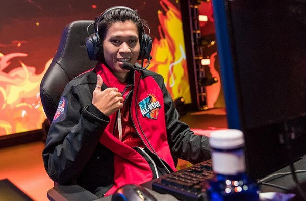 Tuy là một người khá kín tiếng QTV vẫn có những câu nói đi vào lòng người. Và một trong những câu nói tâm đắc nhất của streamer nổi tiếng này là: ''Không có gì phải buồn hết, mình có thực lực thua mới buồn, còn không có thực lực thua thì làm sao phải buồn'', động viên tinh thần các thành viên trẻ trong team.