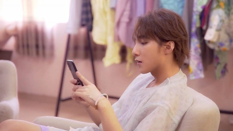 Giống như những đồng nghiệp khác, Sơn Tùng M-TP cũng lựa chọn tựa game LMHT để giải trí và xả stress sau lịch trình công việc bận rộn.