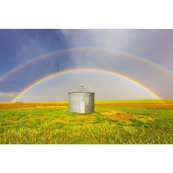 Hiện tượng cầu vồng đôi hiếm thấy.