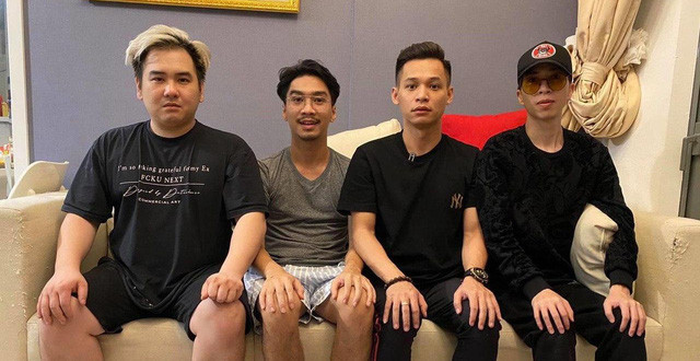 Đây cũng là nhóm bạn thân được cho là giàu nhất làng streamer Việt. Trong khi Xemesis là thiếu gia Sài Thành nổi tiếng xài hài hiệu, Độ Mixi sở hữu cơ ngơi là biệt thự 7 tầng, xế hộp, thì ViruSs hay PewPew cũng sở hữu khối tài sản khủng và thành công khi lấn sân sang lĩnh vực kinh doanh.