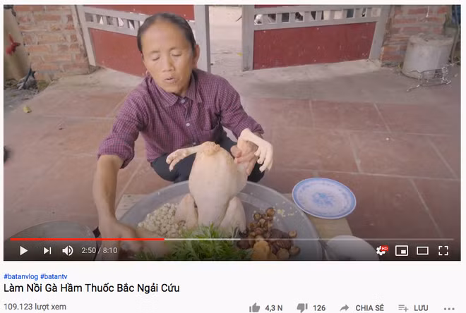 Trào lưu làm vlog những năm gần đây trở nên khá thịnh hành và đem đến cho người thực hiện nhiều khoản thu lớn cùng lượng fan hùng hậu. Tuy nhiên vấn đề nội dung của các vlog lại khó kiểm soát và thường nhận nhiều ý kiến trái chiều, những video của gia đình Bà Tân Vlog là một ví dụ.