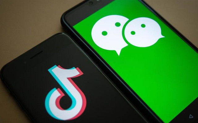 Ngay khi lệnh cấm được công bố, theo công ty phân tích di động SensorTower, số lượt tải WeChat tại Mỹ tăng mạnh giúp ứng dụng này leo lên vị trí 100 tại Mỹ vào ngày 18/9. TikTok cũng có lượt tải tăng mạnh vào ngày 18/9 khi có 247.000 lượt cài đặt mới, tăng 12% so với một ngày trước đó.