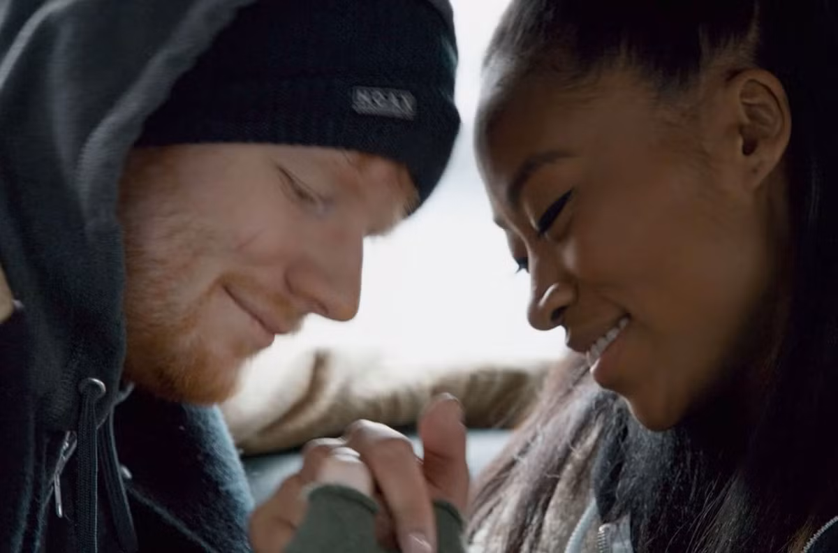 Shape of You của Ed Sheeran là video được xem nhiều thứ 3 trên Youtube tính đến hiện tại. Trước đó, video này từng giữ kỷ lục là video nhanh thứ ba đạt được một tỷ lượt xem trên nền tảng này.