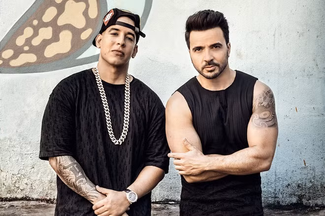 Trùm cuối trong top 10 video sở hữu lượt xem khủng nhất YouTube là video “Despacito” của Luis Fonsi và Daddy Yankee với 6,95 tỷ lượt xem.