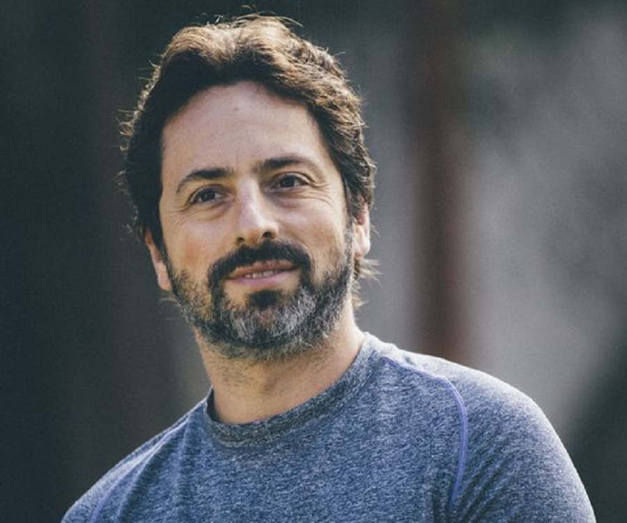 Và mục đích ông sử dụng nó để phục vụ cho việc vận chuyển hàng hoá cho các sứ mệnh nhân đạo, hoặc như một "du thuyền trên không" nghỉ dưỡng cùng người thân và bạn bè.