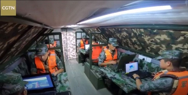 "Nhờ các biện pháp công nghệ mới, chỉ mất 10-15 phút Bộ Thủy lợi thu thập được thông tin về mưa từ 120.000 trạm cảnh báo lũ trên toàn quốc. Và chỉ mất vài chục phút là có thể dự báo được một trận lũ", China News Service dẫn lời Liu Zhiyu - Phó Giám đốc Trung tâm Dự báo Thủy văn thuộc Bộ Thủy lợi.