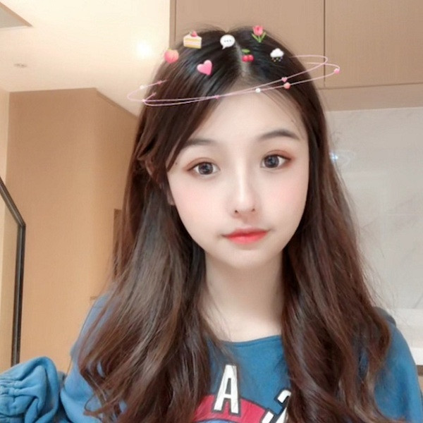 Một nàng streamer - hotgirl TikTok nổi tiếng khác có tên Tiểu Trảo Kỳ, sở hữu hơn 4 triệu lượt theo dõi cũng không tránh khỏi bị ứng dụng này ''phản chủ''.