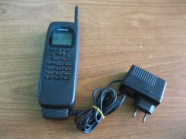 Hiện tại là thế hệ của những chiếc điện thoại tràn viền hay nắp gập hiện đại, tuy nhiên không ít người vẫn hy vọng một ngày nào đó Nokia ''hồi sinh'' chiếc điện thoại kiêm máy tính bỏ túi độc đáo này.