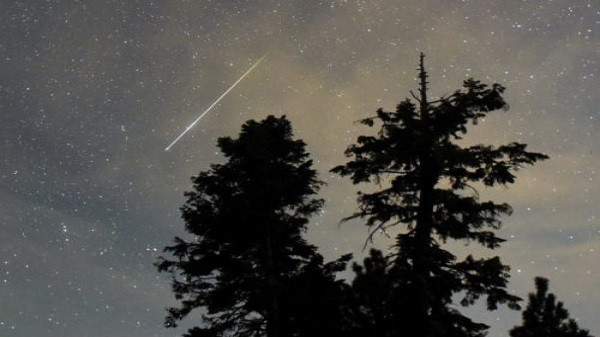 Người quan sát cũng cần lưu ý xem dự báo thời tiết trước khi quan sát mưa sao băng.