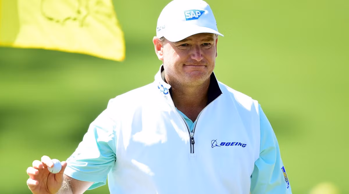 Theodore Ernest Els là một tay golf chuyên nghiệp với biệt danh ''The Big Easy'' nhờ chiều cao đến 1m95. Ernie đã có một sự nghiệp chơi golf ấn tượng với loạt giải thưởng danh giá và cú swing huyền thoại, hiện anh điều hành công ty thiết kế sân golf và sở hữu tài sản 75 triệu USD.