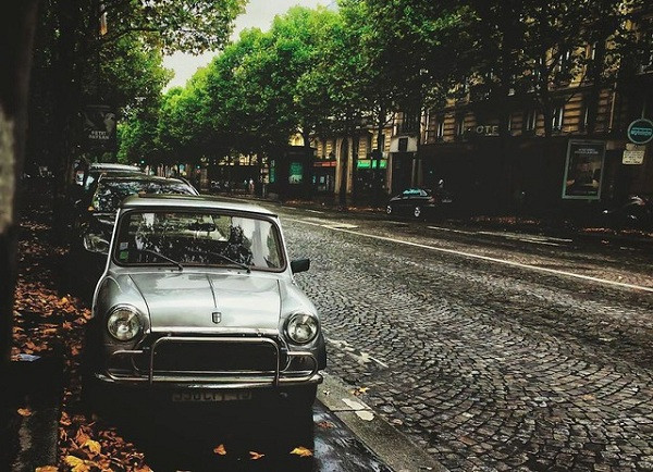 Trong khi nhược điểm của hầu hết những dòng smartphone có độ phân giải ống kính thấp đó là khó xử lý được ảnh trong môi trường thiếu sáng.