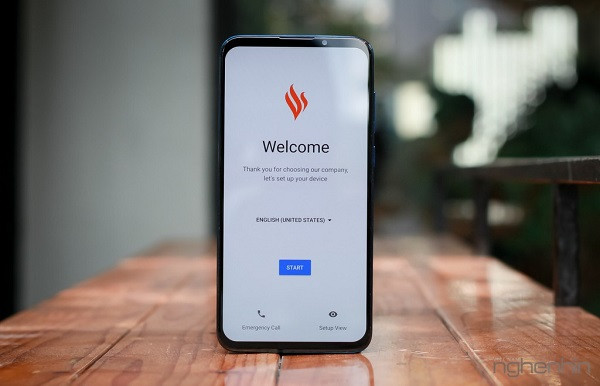 Trước đó không lâu, VinSmart đã xác nhận sẽ ra mắt mẫu "Aris 5G" hỗ trợ mạng 5G và 4 camera trong thời gian tới.