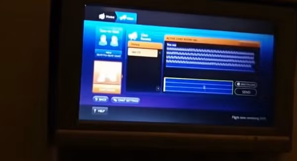 Bên cạnh phát hiện thú vị về việc sử dụng ổ đĩa mềm, hệ thống bảo mật trong máy bay cũng là chủ đề được các chuyên gia thảo luận tại hội nghị bảo mật lớn nhất của Mỹ. Các nhà nghiên cứu vẫn đang tìm kiếm lỗ hổng có thể khiến tin tặc xâm nhập vào hệ thống từ các thành phần truy cập công khai trên máy bay.