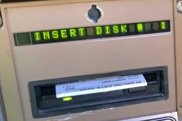 Không chỉ dòng 747 mà theo The Verge, phần lớn máy bay Boeing dòng 737 cũng cần đĩa mềm để cập nhật dữ liệu.