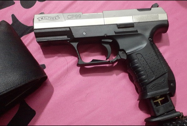 Tan giam doc CA tinh chi dao pha o ma tuy “khung”, thu 7 khau sung-Hinh-4