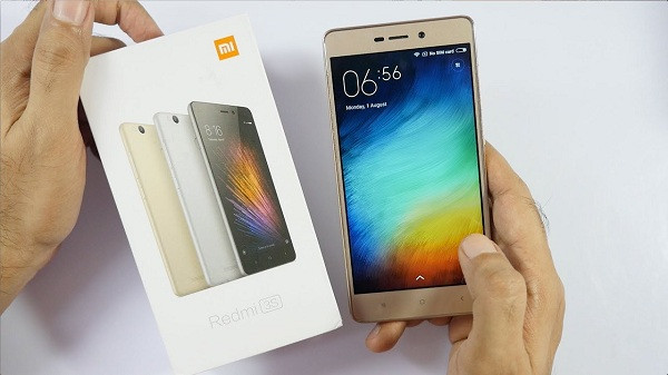 Đứng cuối cùng trong top 10 điện thoại có thời lượng pin khủng nhất là Xiaomi Redmi 3S (thời lượng pin: 13 giờ 39 phút). Đáng tiếc, trong danh sách này không có sự xuất hiện của chiếc Samsung hay iPhone nào.