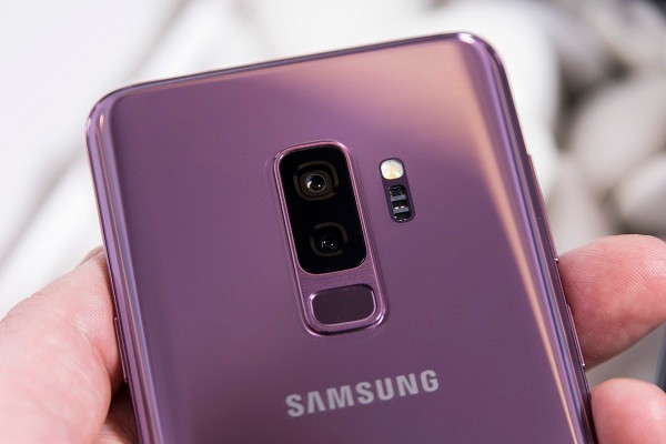 Theo phân tích, Samsung Galaxy S9 chỉ mất 0,7 giây để chụp được một tấm hình, tốc độ cực nhanh xứng đáng chiếm giữ vị trí đầu tiên.