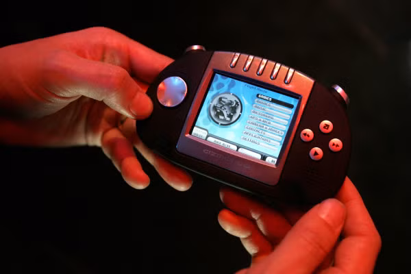 Đáng tiếc, những vũ khí hiện đại của Gizmondo không hỗ trợ nhiều cho việc chơi game vào thời điểm đó. Cuối cùng, Tiger Telematics phá sản và vĩnh viễn biến mất trong trận chiến console cầm tay.