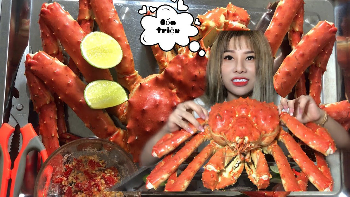 Dù chỉ mới lấn sân làm video mukbang từ đầu năm 2019, Nana Liu nhanh chóng chiếm cảm tình khán giả bởi lối nói chuyện gần gũi cũng những màn mukbang từ hấp dẫn đến kinh dị. Nana Liu đang sở hữu kênh YouTube với gần 1,6 triệu lượt đăng ký cùng hơn 240 triệu lượt xem.