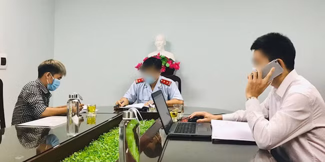 Ngay khi nắm được thông tin về đoạn video nấu ăn phản cảm của con trai Bà Tân Vlog, Sở Thông tin và Truyền thông tỉnh Bắc Giang đã vào cuộc, chỉ đạo thanh tra Sở xác minh, làm rõ. Hưng Vlog bị phạt hơn 7 triệu đồng vì chia sẻ thông tin không phù hợp với thuần phong, mỹ tục của dân tộc.