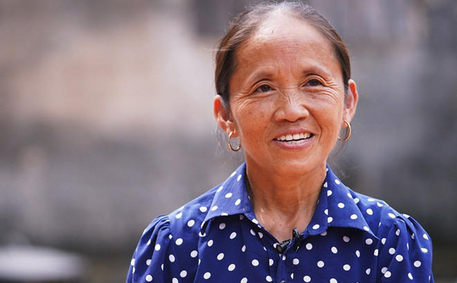 Theo thống kê của Social Blade, số tiền Bà Tân Vlog có thể kiếm được từ Youtube là khoảng 8.100 USD đến 130.000 USD/tháng.