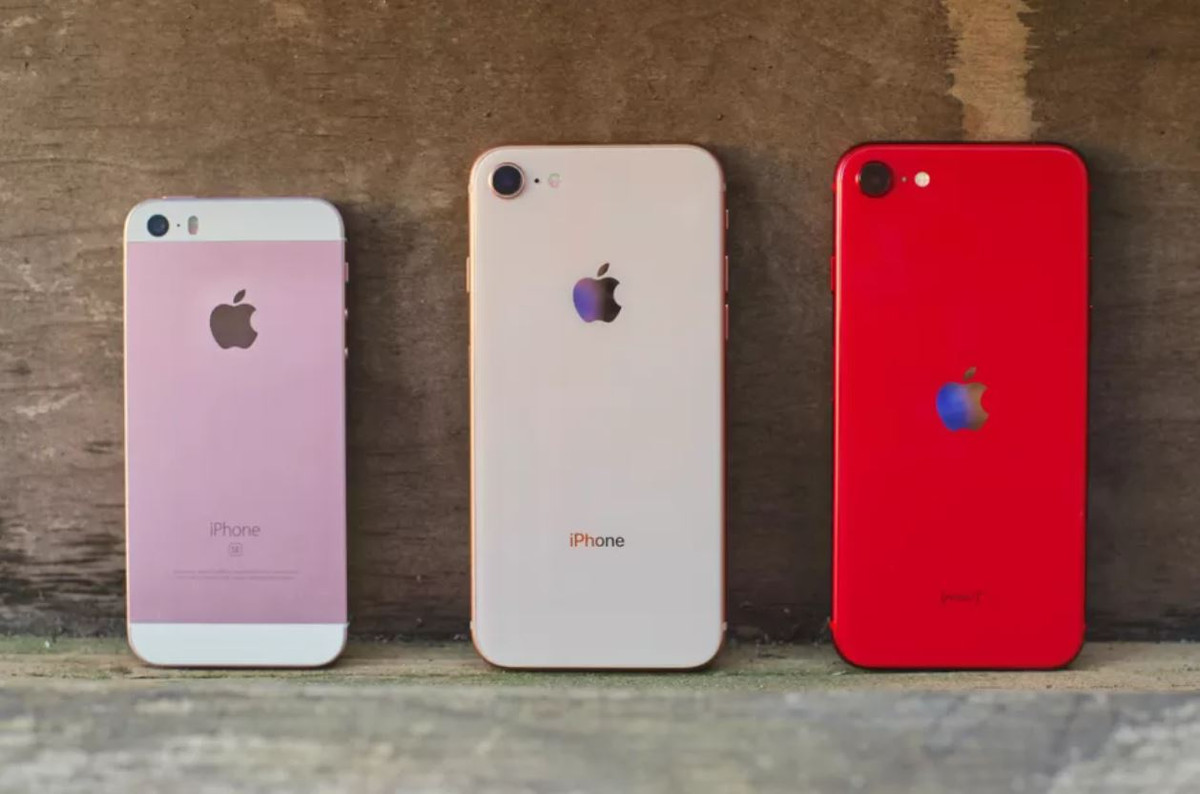 Ngoài việc có một số nâng cấp về mặt phần cứng thì thiết kế của iPhone SE chẳng khác chiếc iPhone 5s quá nhiều, giá máy cũng không hề rẻ.