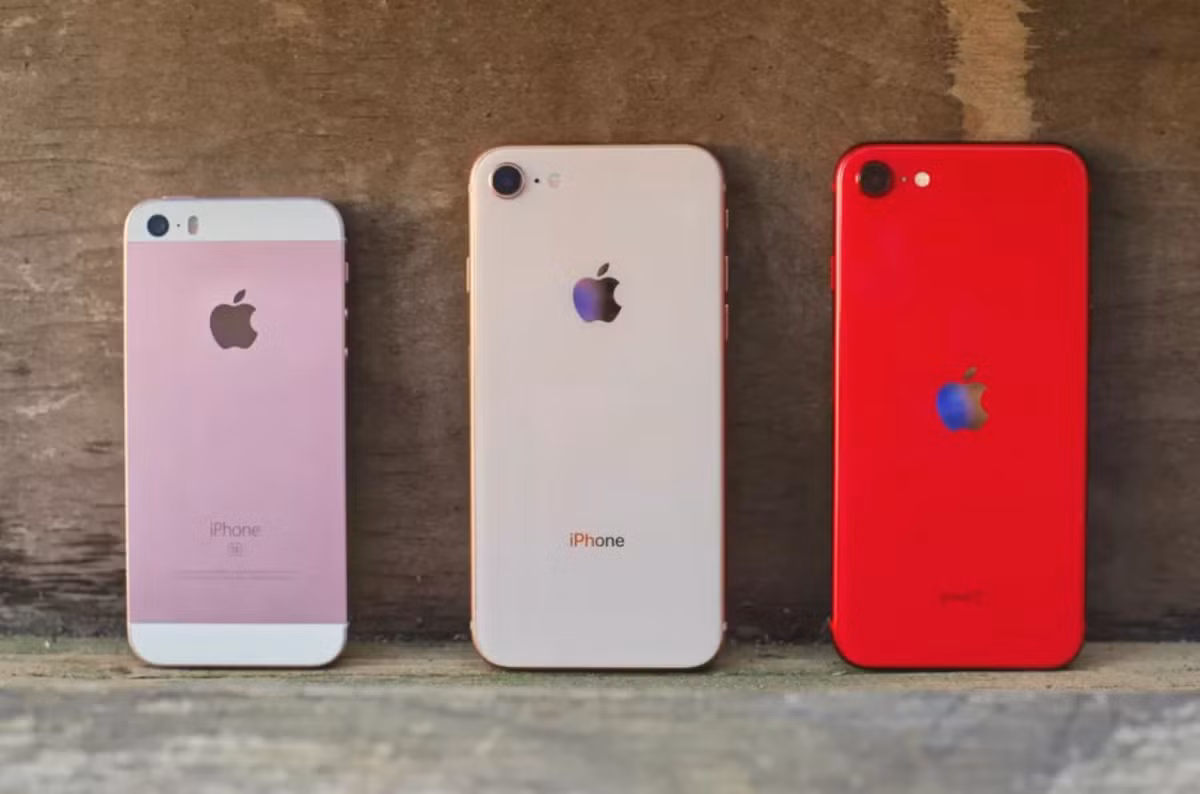 Ngoài việc có một số nâng cấp về mặt phần cứng thì thiết kế của iPhone SE chẳng khác chiếc iPhone 5s quá nhiều, giá máy cũng không hề rẻ.