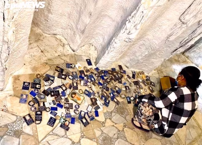 TP.HCM: Chua Ky Quang 2 go di anh, chat tro cot cua nguoi da khuat vao xo?-Hinh-2