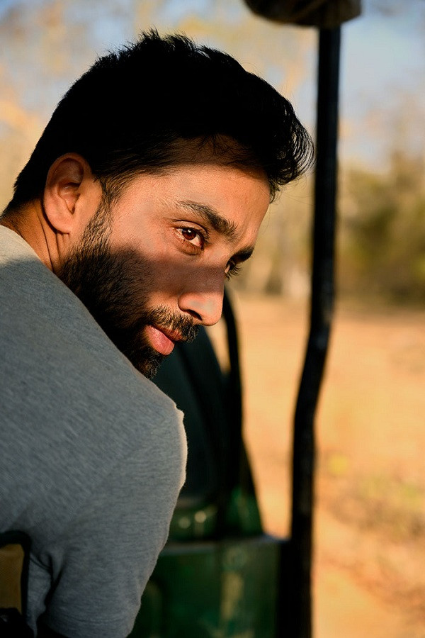 Nhiếp ảnh gia Ấn Độ - chủ nhân của bức ảnh 2 con báo gây bão cho biết: "Thông qua công việc của mình, tôi muốn hỗ trợ và giúp đỡ người dân trong việc nhận thức, bảo tồn loài báo. Chúng là loài mèo bị thế giới lãng quên nhiều nhất, cũng như gặp nguy hiểm vì xung đột với con người ở bìa rừng". Thực hư chuyện báo đen xuất hiện tại Đồng Nai | VTC Now