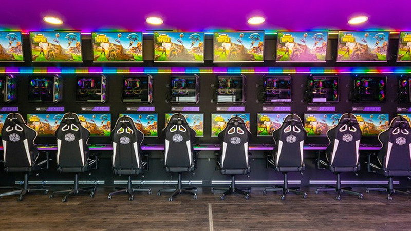 Dàn máy xịn xò cùng tone màu tím nổi bật siêu độc lạ.