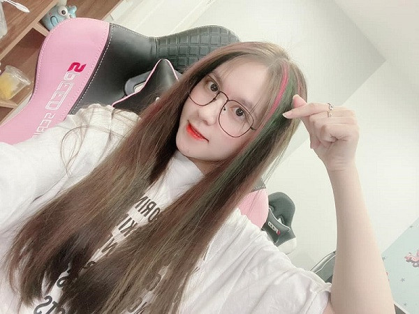 Đặc biệt, từ đoạn rap trong chiến dịch quảng cáo game, cô nàng đã nhanh chóng được đông đảo game thủ biết tới không chỉ riêng cộng đồng Free Fire.